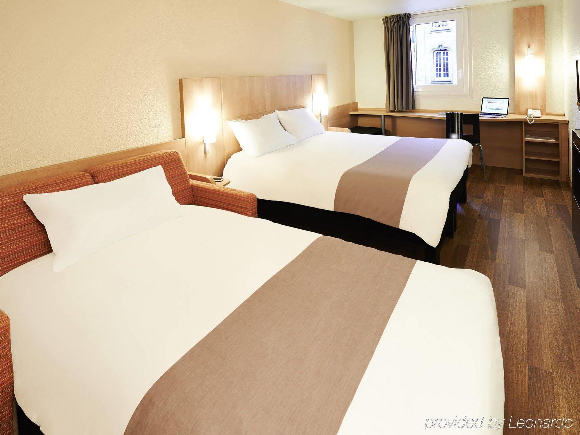 Ibis Strasbourg Centre Petite France Hotel Exterior photo